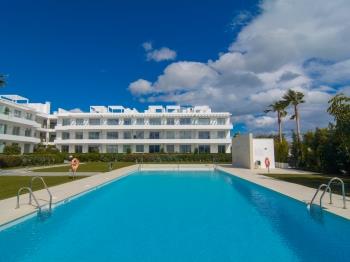 4506 Brand new apartment Belaire, pools, garden - Apartment in Estepona